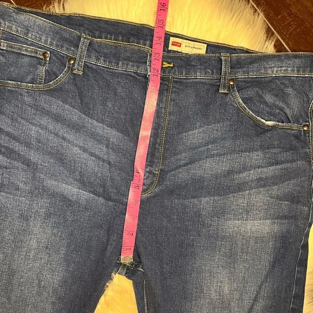 Wrangler slim straight blue denim sz 42X30